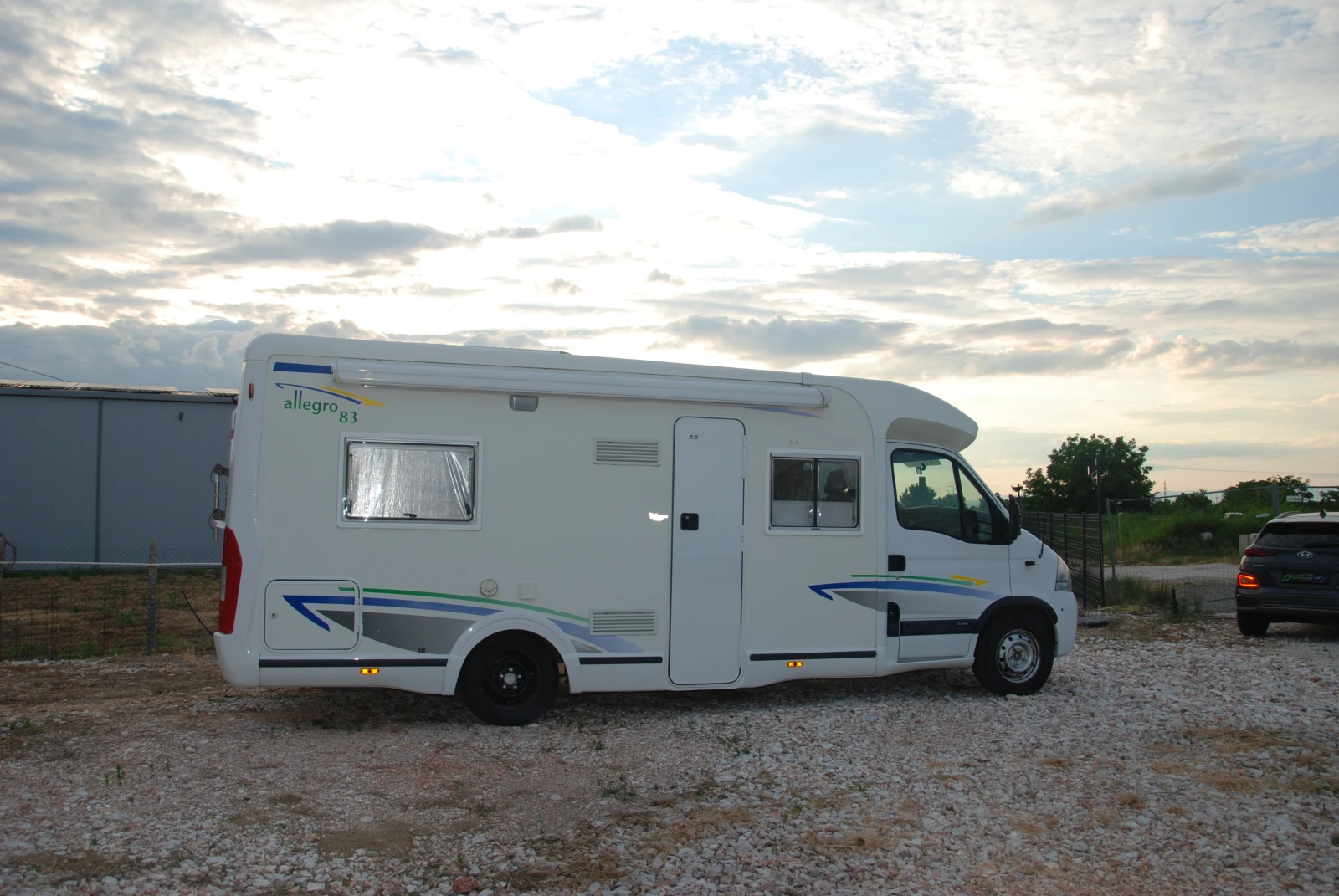 Кемпер Chausson Renault Master 3.0 Diesel, снимка 5 - Каравани и кемпери - 55220972