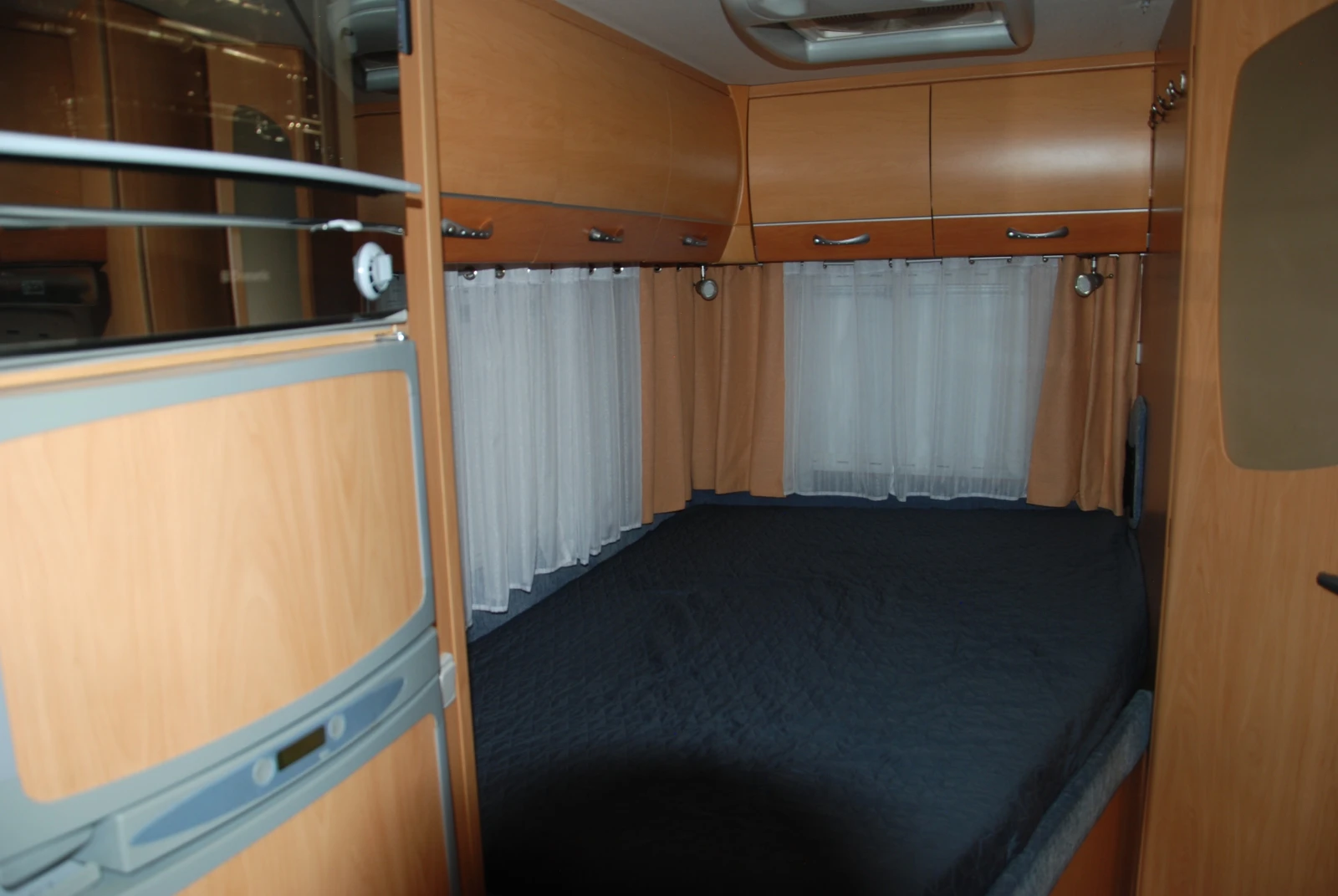 Кемпер Chausson Renault Master 3.0 Diesel, снимка 13 - Каравани и кемпери - 55220972