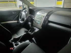 Toyota Corolla verso, снимка 10