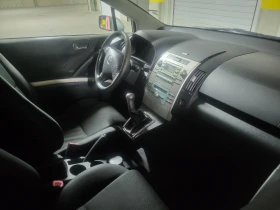 Toyota Corolla verso, снимка 9