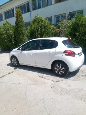 Peugeot 208 1.6HDI, снимка 8
