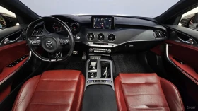 Kia Stinger 3.3 Turbo AWD GT* КОЖА* ОБДУХВ* НАВИ* ПАНО, снимка 6
