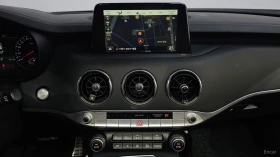 Kia Stinger 3.3 Turbo AWD GT* КОЖА* ОБДУХВ* НАВИ* ПАНО, снимка 11