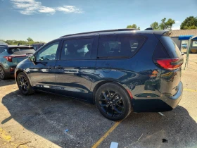 Chrysler Pacifica 3.6l Limited, снимка 2
