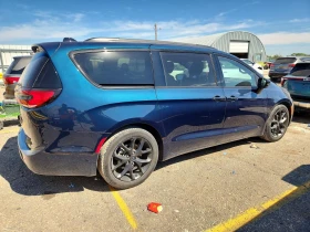 Chrysler Pacifica 3.6l Limited, снимка 3