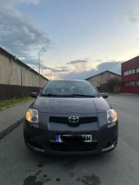 Toyota Auris, снимка 1