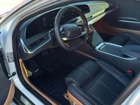 Lucid Air Grand Touring * * CARFAX * *   * *  | Mobile.bg    6