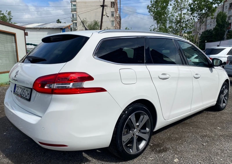 Peugeot 308 1.2i= 130HP= 65000KM= TOP= KEYLESS GO= , снимка 4 - Автомобили и джипове - 45417328