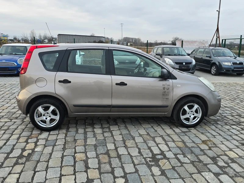 Nissan Note 1.4i 88кс 2008 година, снимка 5 - Автомобили и джипове - 48226554