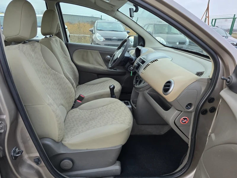 Nissan Note 1.4i 88кс 2008 година, снимка 13 - Автомобили и джипове - 48226554