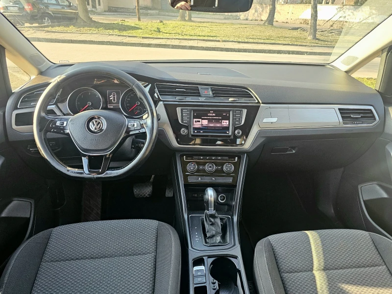 VW Touran 2.0 150kc., снимка 10 - Автомобили и джипове - 48736230