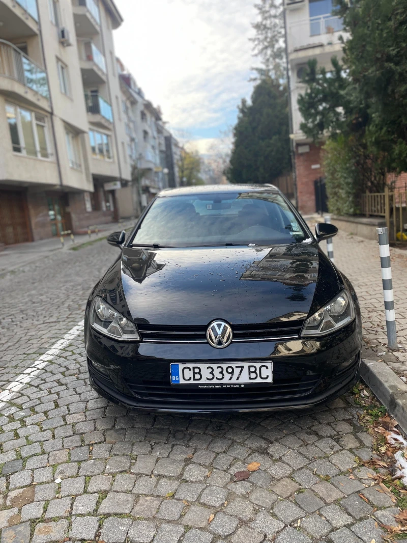 VW Golf, снимка 1 - Автомобили и джипове - 49297951