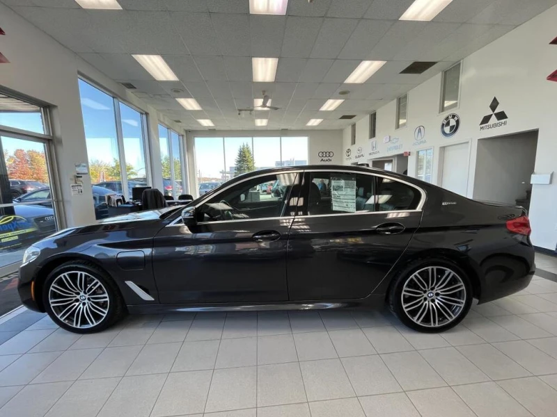 BMW 530E XDRIVE PERFORMANCE KEYLESS* ПОДГРЕВ* BLINDSPOT* , снимка 5 - Автомобили и джипове - 52646927