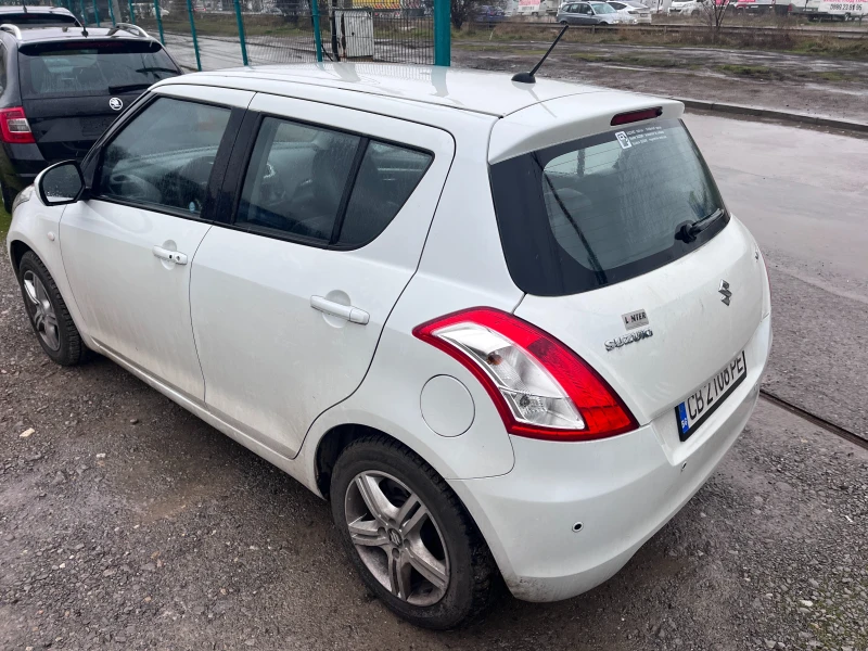 Suzuki Swift 1.2i - АВТОМАТИК, снимка 6 - Автомобили и джипове - 53027019