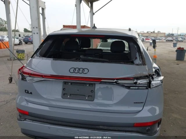 Audi E-Tron Q4 PREMIUM 50 QUATTRO, снимка 6 - Автомобили и джипове - 53904811