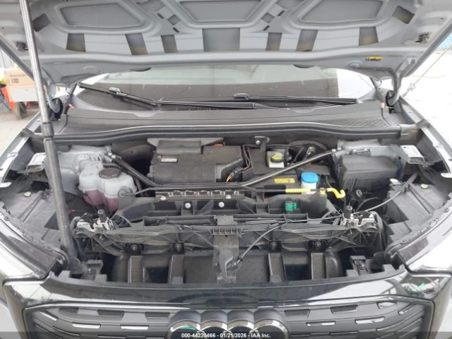 Audi E-Tron Q4 PREMIUM 50 QUATTRO, снимка 9 - Автомобили и джипове - 53904811