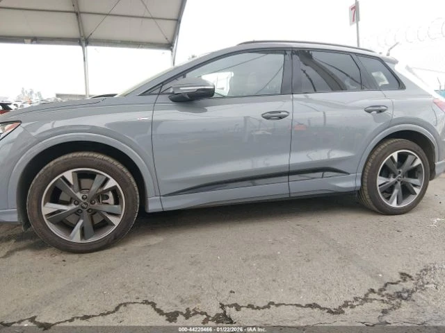 Audi E-Tron Q4 PREMIUM 50 QUATTRO, снимка 13 - Автомобили и джипове - 53904811