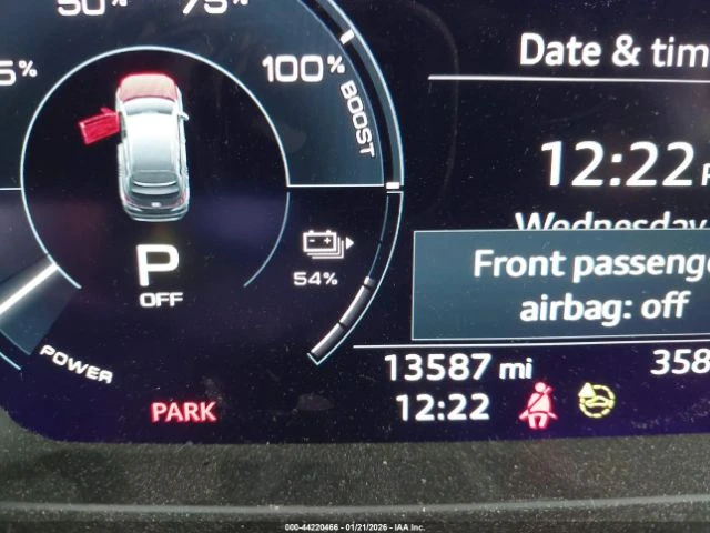 Audi E-Tron Q4 PREMIUM 50 QUATTRO, снимка 16 - Автомобили и джипове - 53904811