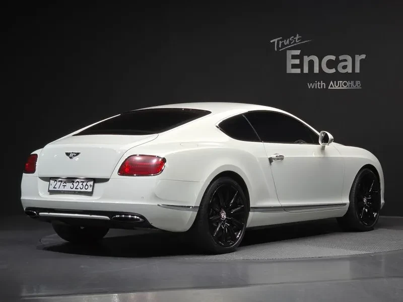 Bentley Continental GT 6.0 - САМО 30% АВАНС, снимка 2 - Автомобили и джипове - 56222656