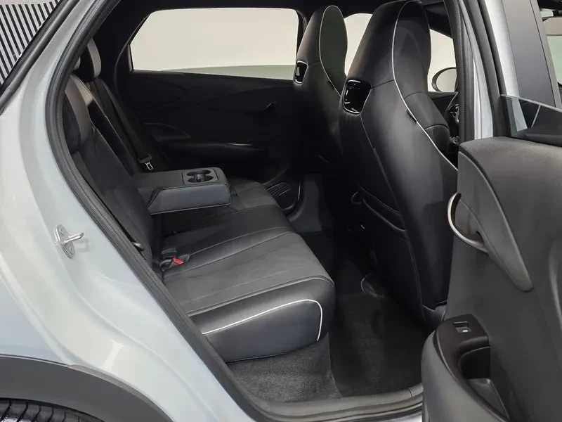 BYD Dolphin САМО 30% АВАНС, снимка 12 - Автомобили и джипове - 56223381