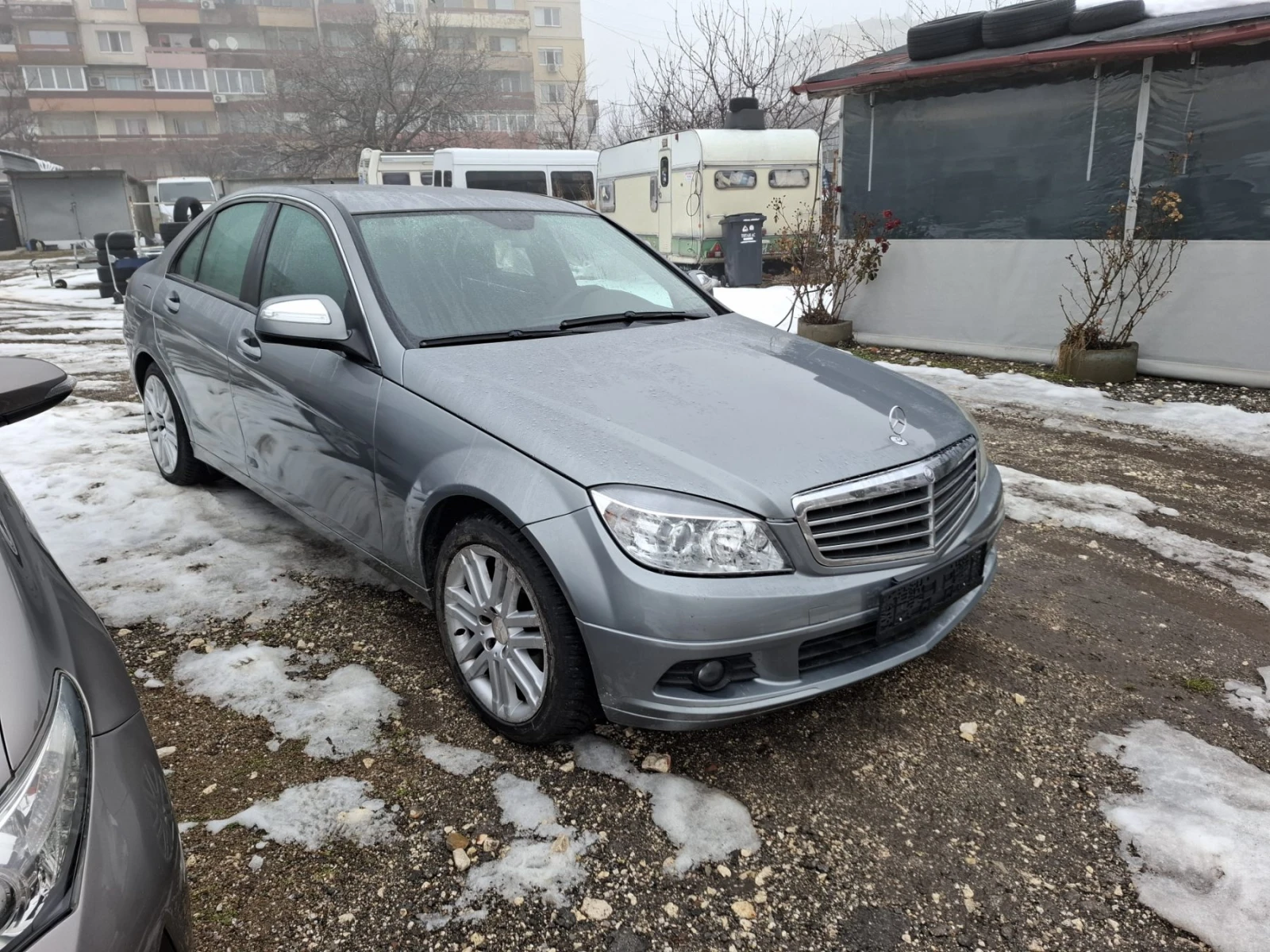 Mercedes-Benz C 220 2.2CDI - изображение 3