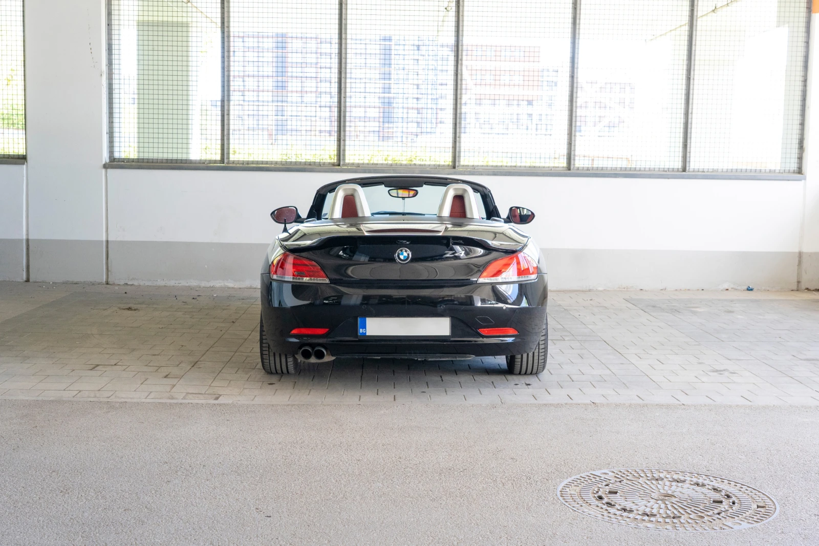 BMW Z4 sDrive18i  - изображение 3