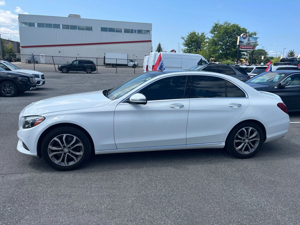 Mercedes-Benz C 300 * CARFAX* АВТОФИНАНСИРАНЕ*  - изображение 4