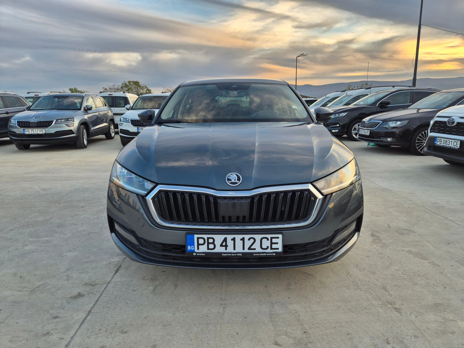 Skoda Octavia --2.0-A/T-150 | Mobile.bg   8