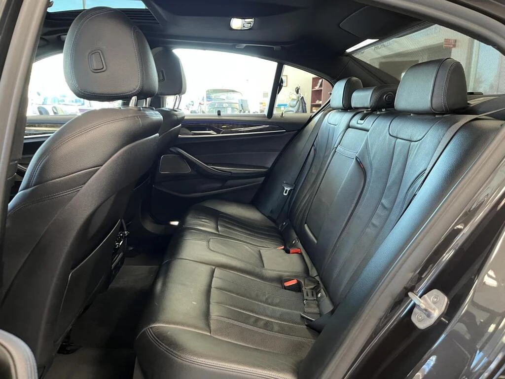 BMW 530E XDRIVE PERFORMANCE KEYLESS* * BLINDSPOT*  | Mobile.bg   12