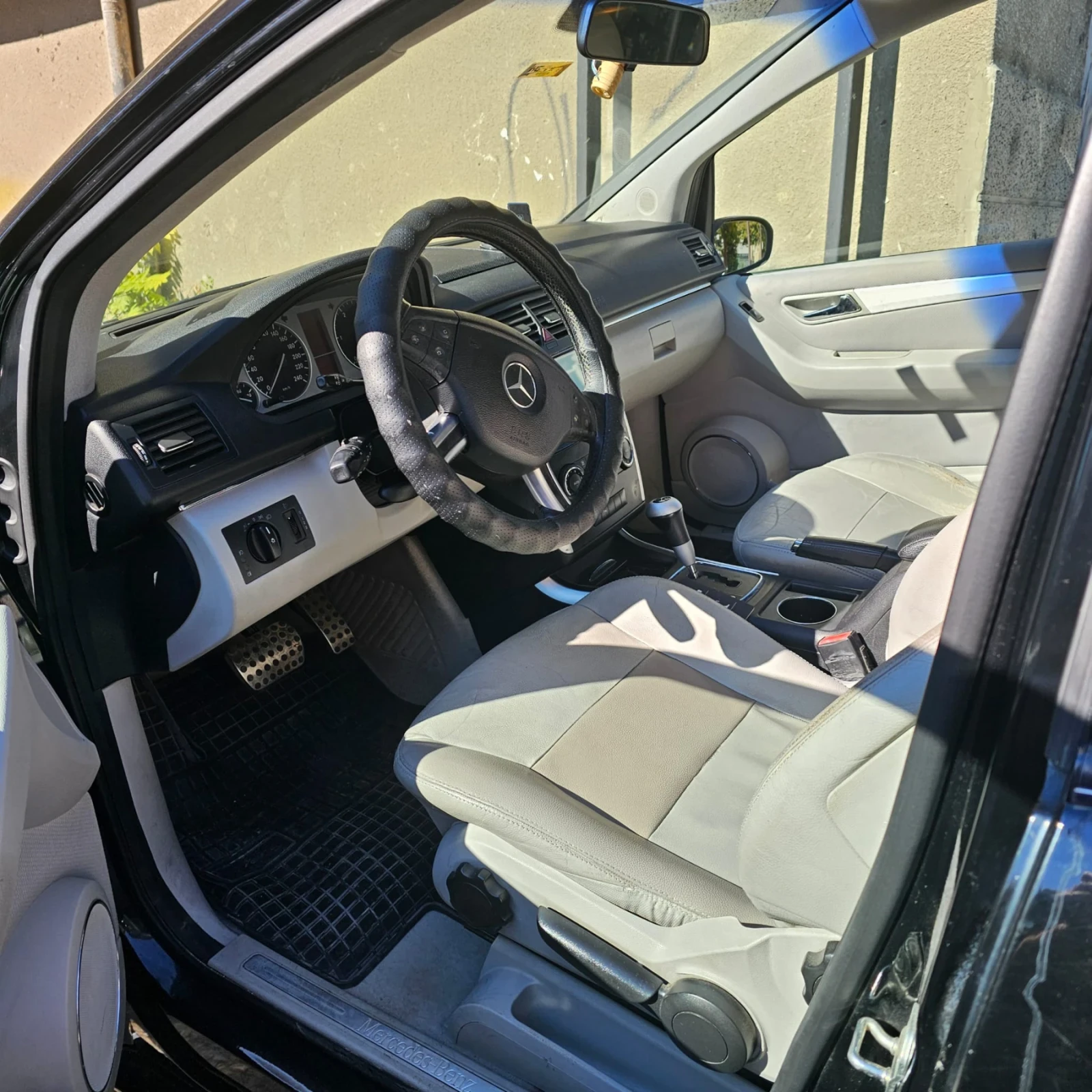 Mercedes-Benz B 200  - изображение 7