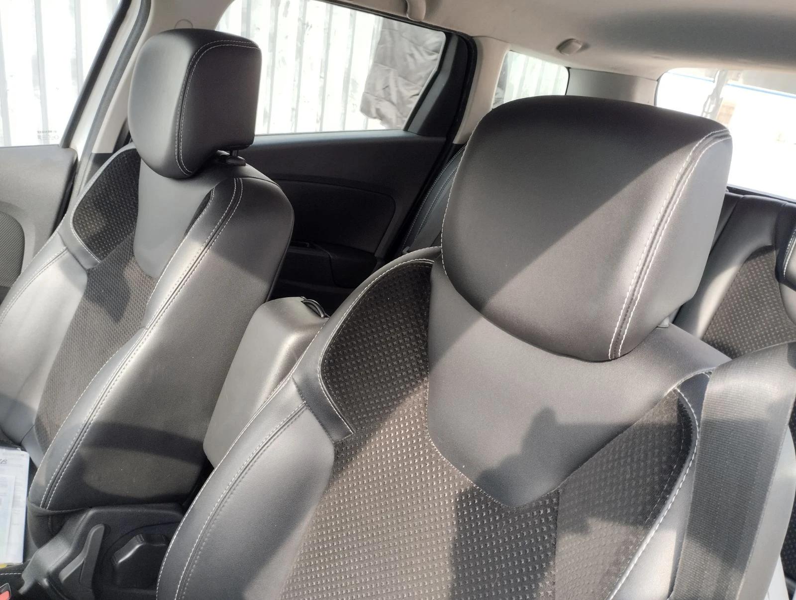 Renault Clio 1, 5 dci, снимка 9 - Автомобили и джипове - 53765761