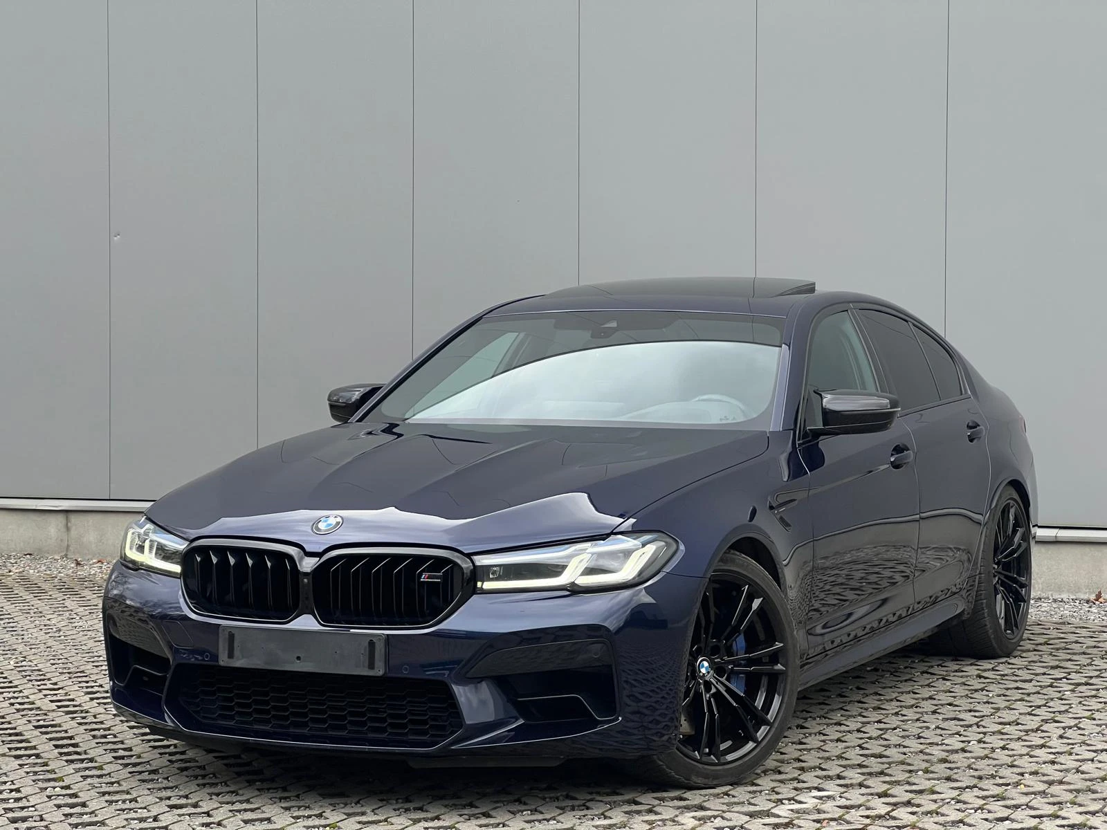 BMW M5 Competition LCI, снимка 2 - Автомобили и джипове - 53836567