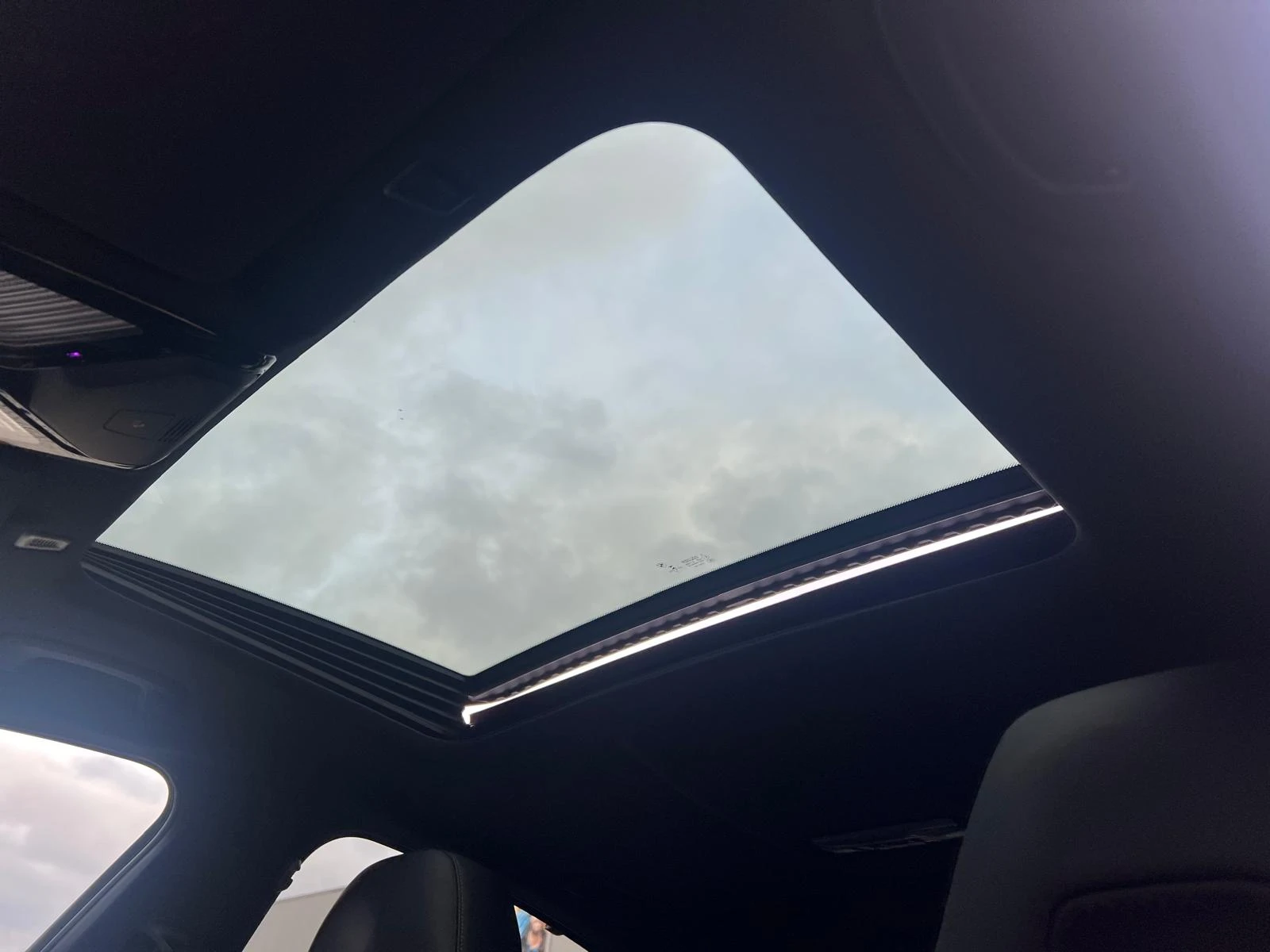 BMW M5 Competition LCI, снимка 12 - Автомобили и джипове - 53836567