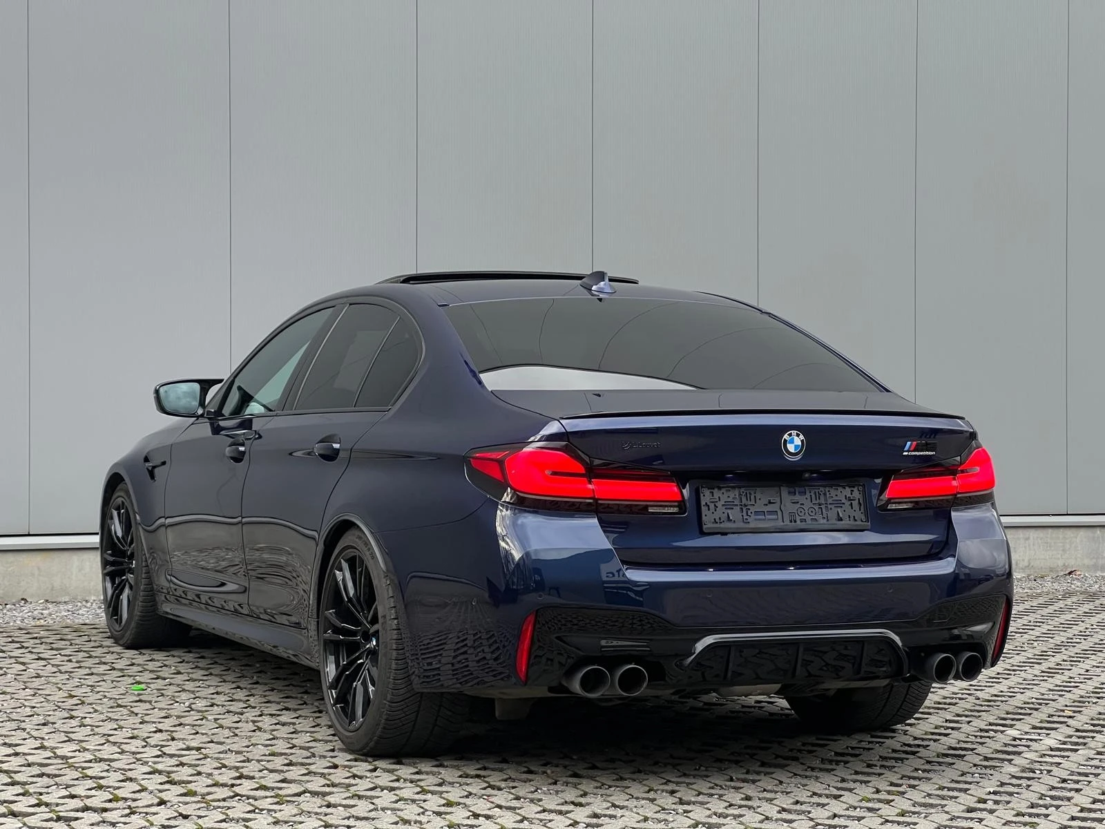 BMW M5 Competition LCI, снимка 3 - Автомобили и джипове - 53836567