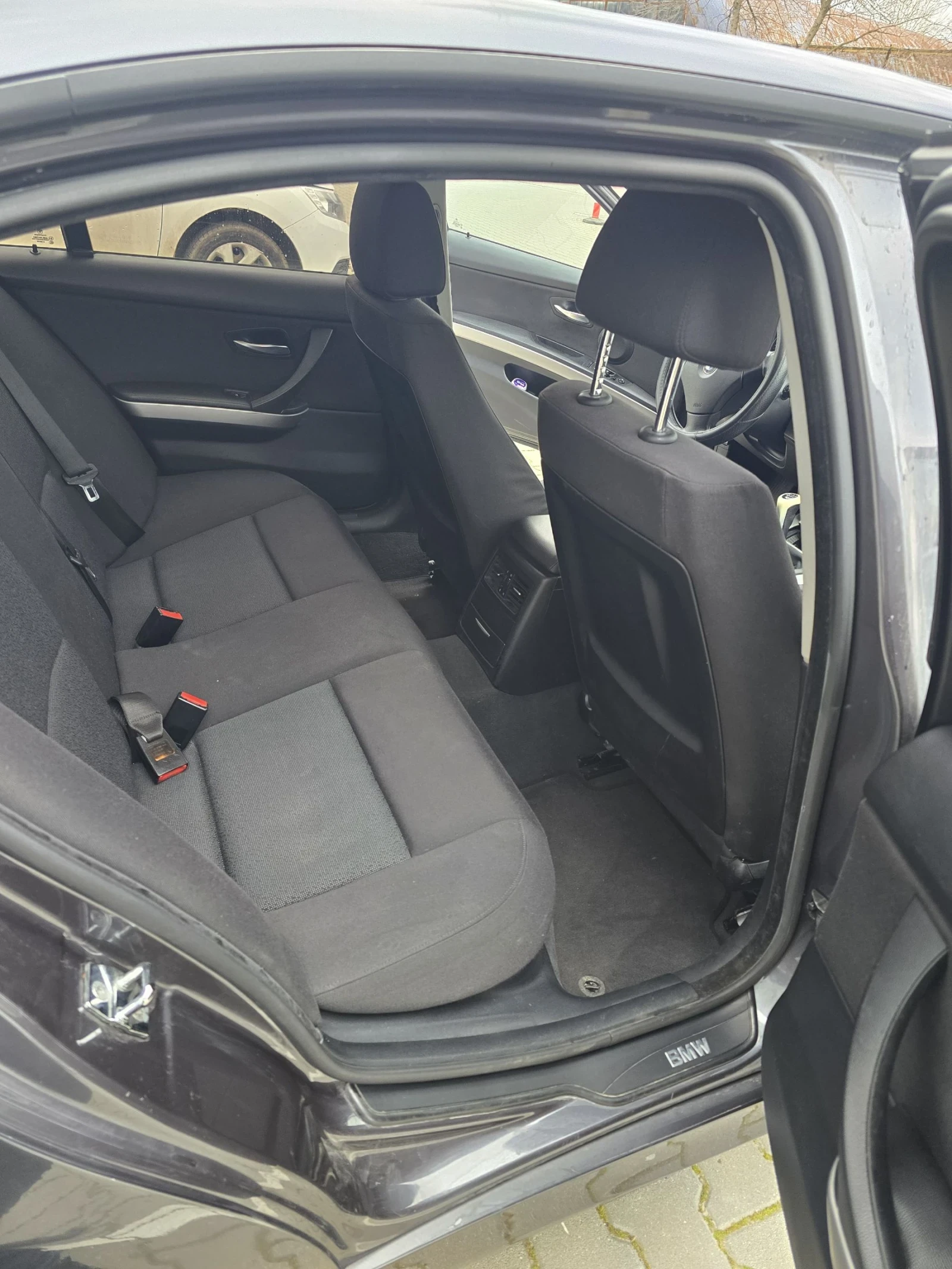 BMW 320 320I 2.0, Газ Landi Renzo Инжекцион, снимка 9 - Автомобили и джипове - 53906378