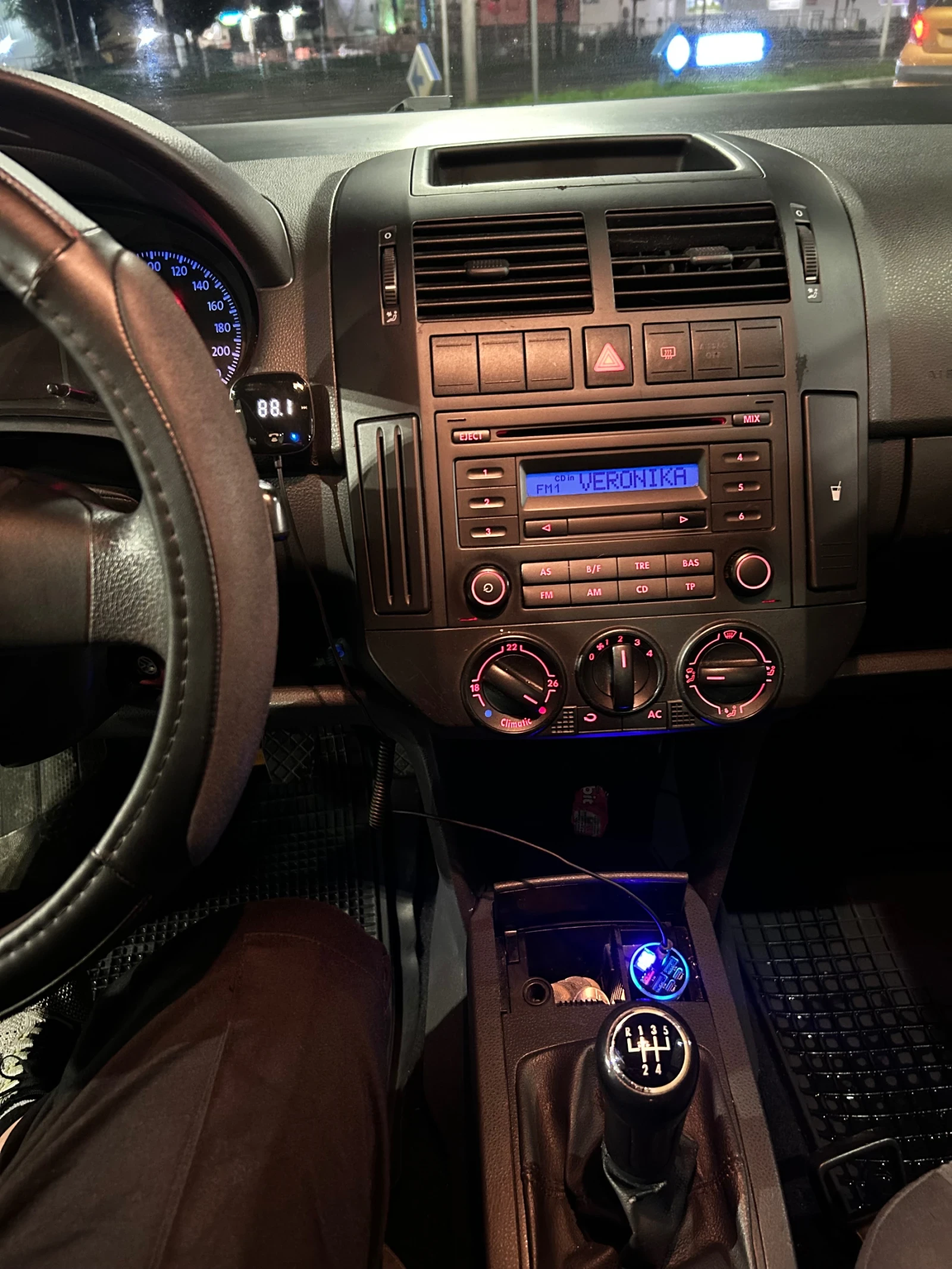 VW Polo VW Polo 1.4 TDI НОВ ВНОС !, снимка 14 - Автомобили и джипове - 54077986