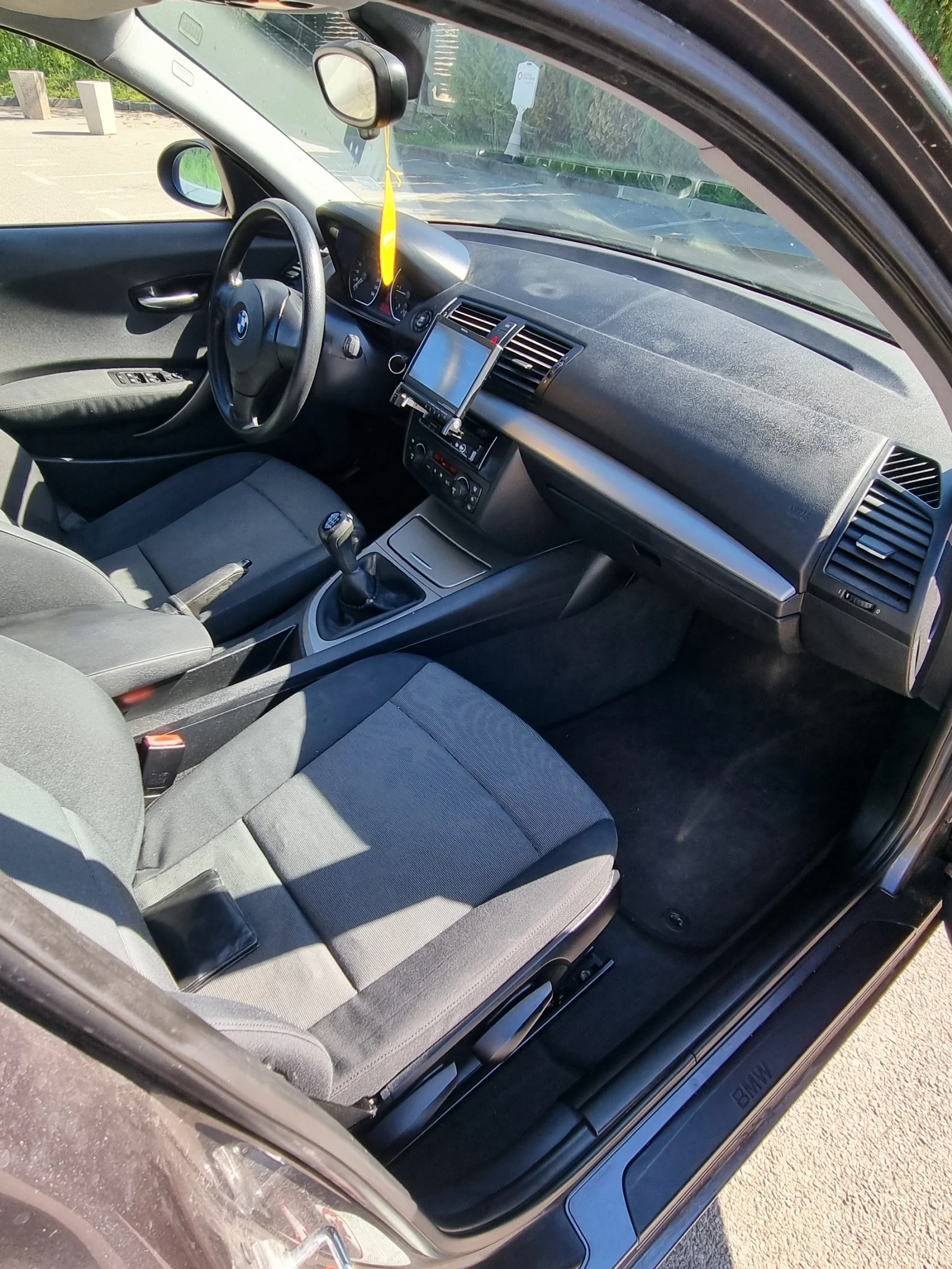 BMW 118 1.8d, снимка 10 - Автомобили и джипове - 54319338