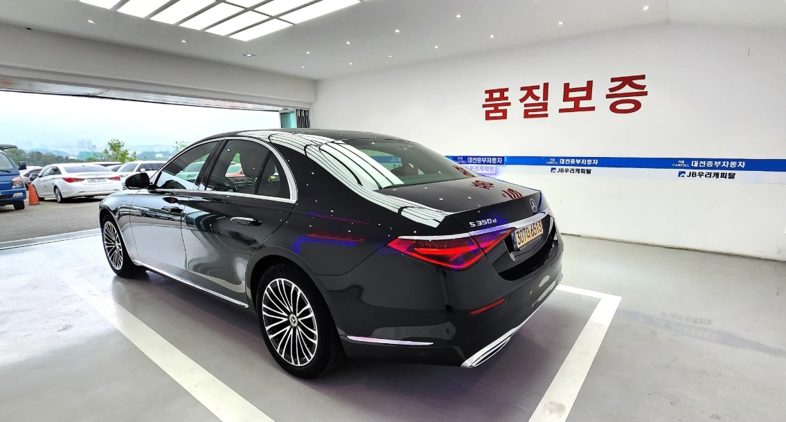 Mercedes-Benz S 350 ДИСТРОНИК* ОБДУХВАНЕ* ХЕД ЪП, снимка 15 - Автомобили и джипове - 54645707