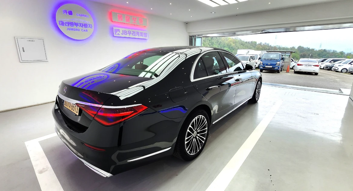 Mercedes-Benz S 350 ДИСТРОНИК* ОБДУХВАНЕ* ХЕД ЪП, снимка 14 - Автомобили и джипове - 54645707