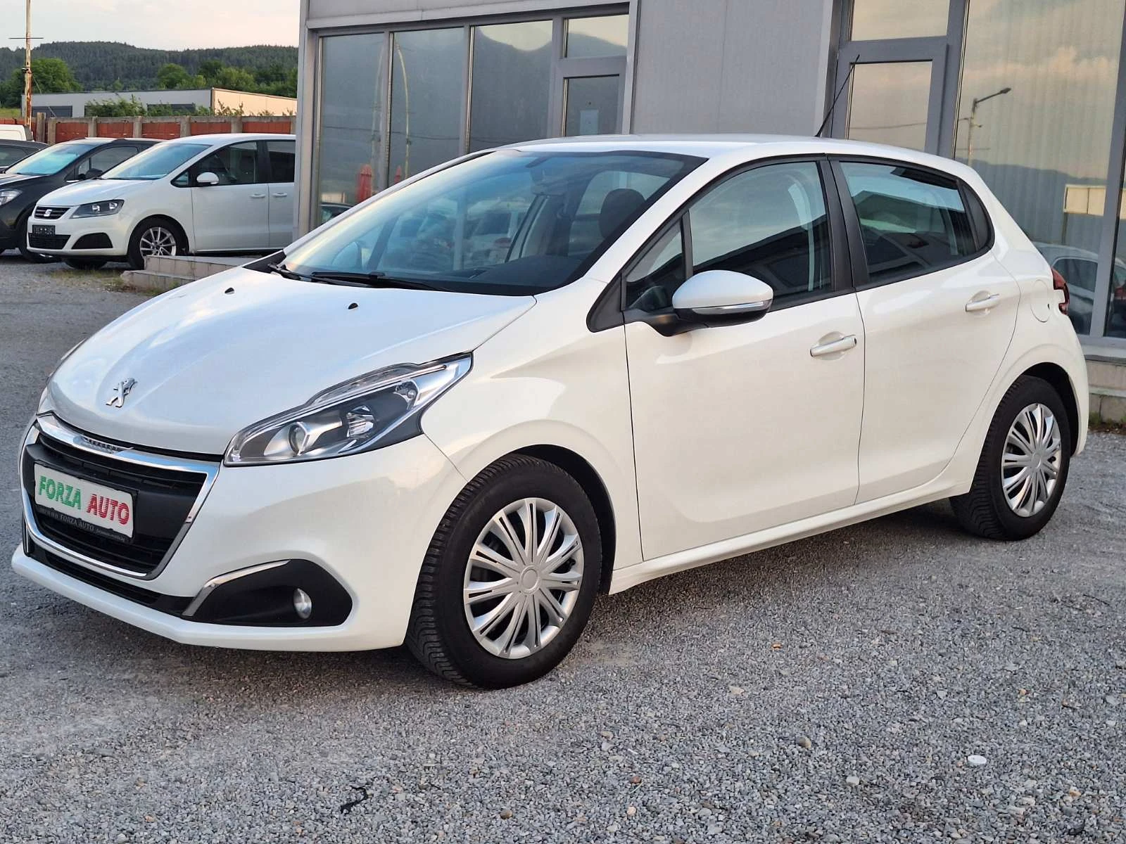 Peugeot 208 1.6HDI-FACE LIFT-EURO6