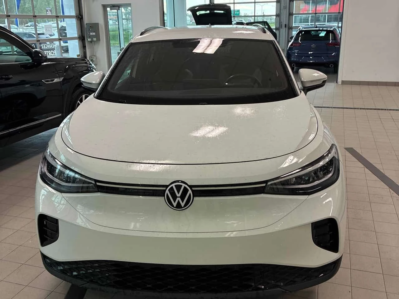 VW ID.4 * RWD * АВТОКРЕДИТ БЕЗ ПЪРВОНАЧАЛНА ВНОСКА* , снимка 6 - Автомобили и джипове - 54966561