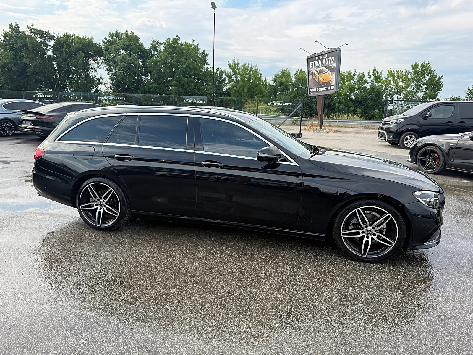 Mercedes-Benz E 200 DISTRONIK-LED-BIXENON-KAMERA-9скорости-3D, снимка 2 - Автомобили и джипове - 55017224