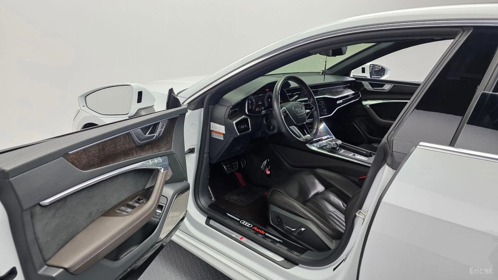 Audi A7 55TFSI/QUATTRO PREMIUM/DRIVE-ASSISTS/SUNROOF, снимка 5 - Автомобили и джипове - 55680951