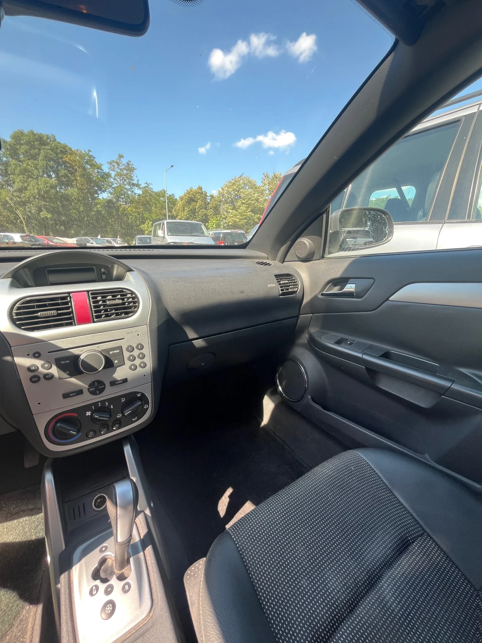 Opel Tigra АВТОМАТИК, снимка 15 - Автомобили и джипове - 55681369