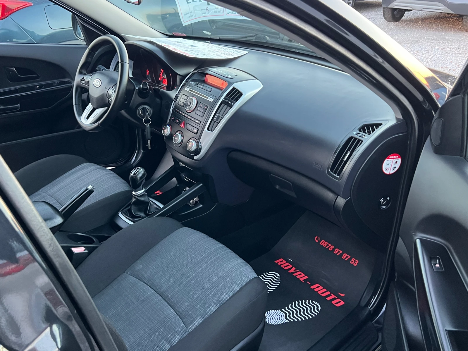 Kia Ceed ЛИЗИНГ-1, 6 КЛИМАТИК-ТОП, снимка 12 - Автомобили и джипове - 55729774