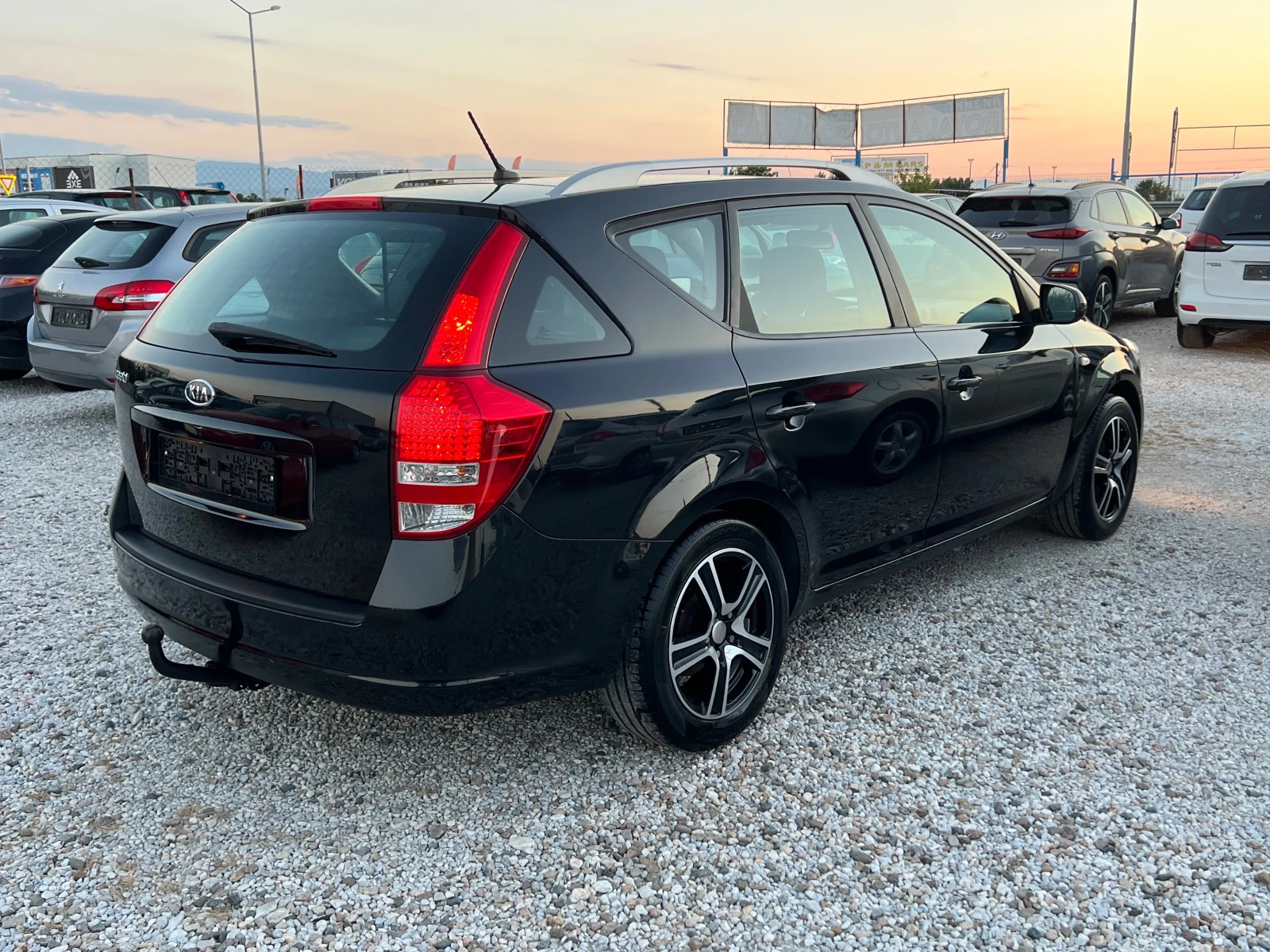 Kia Ceed ЛИЗИНГ-1, 6 КЛИМАТИК-ТОП, снимка 4 - Автомобили и джипове - 55729774