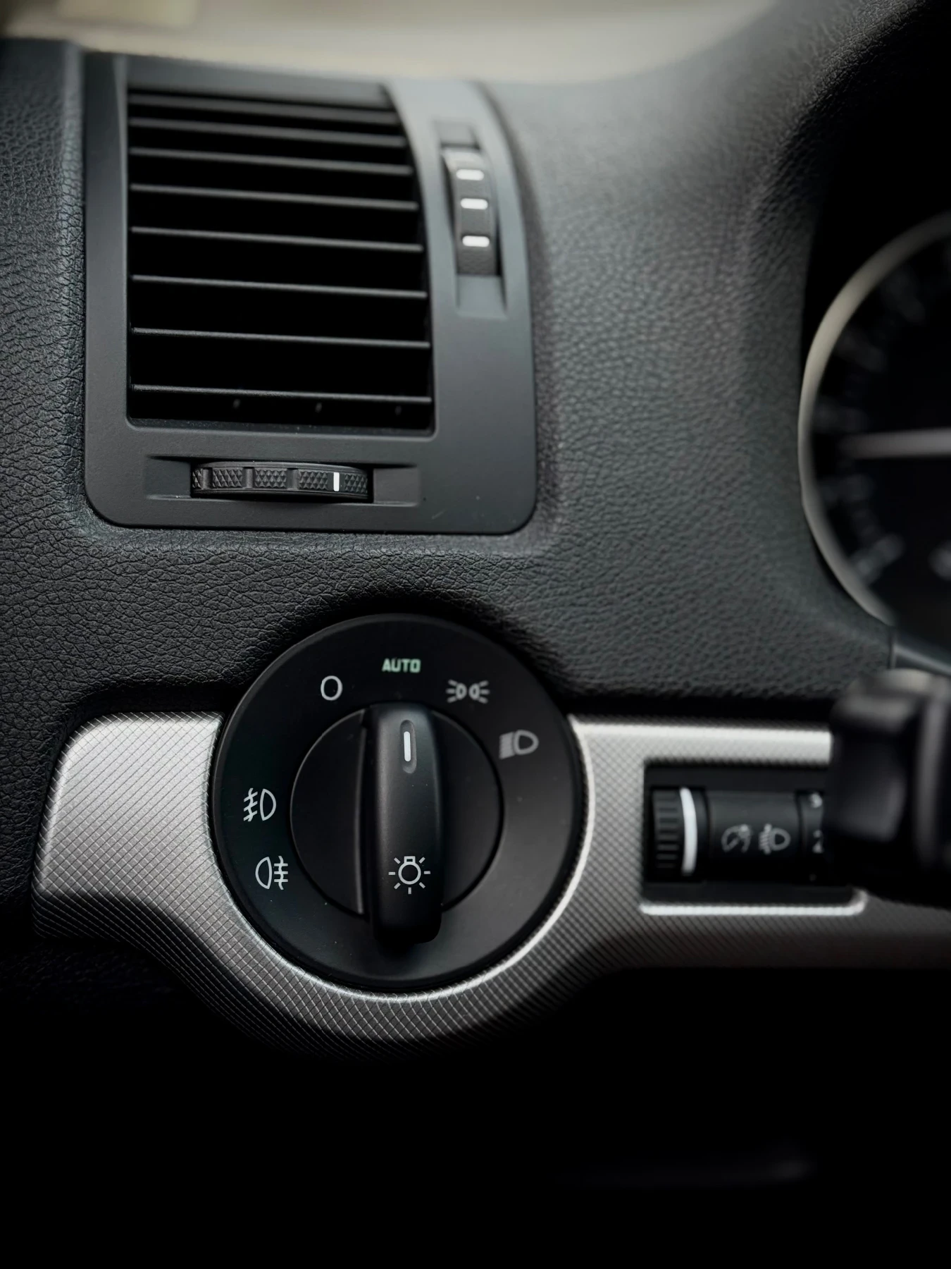 Skoda Octavia 1.6 TDI 105 к.с., снимка 13 - Автомобили и джипове - 55797775