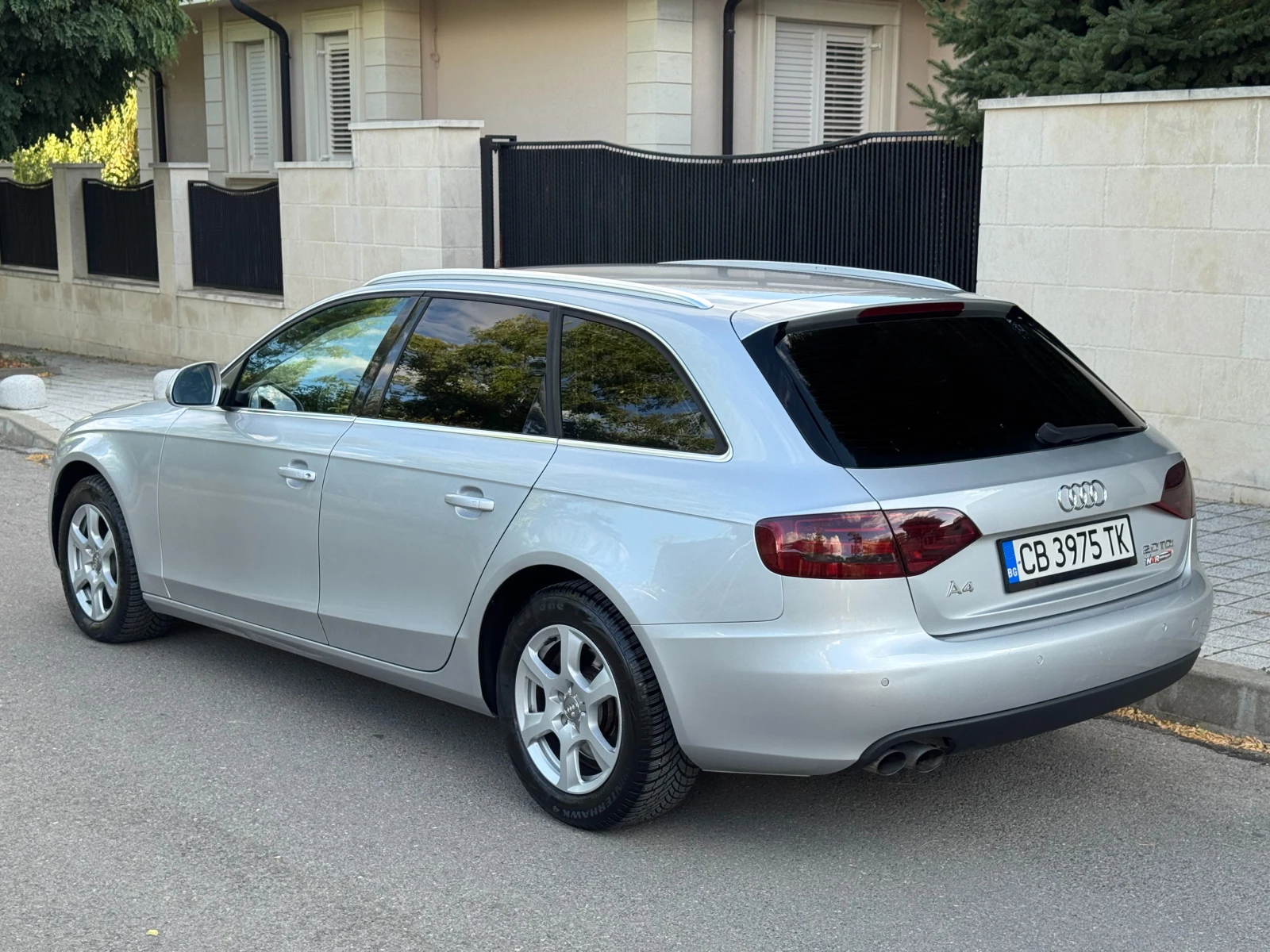 Audi A4 2.0TDI-157300км, снимка 4 - Автомобили и джипове - 56202317