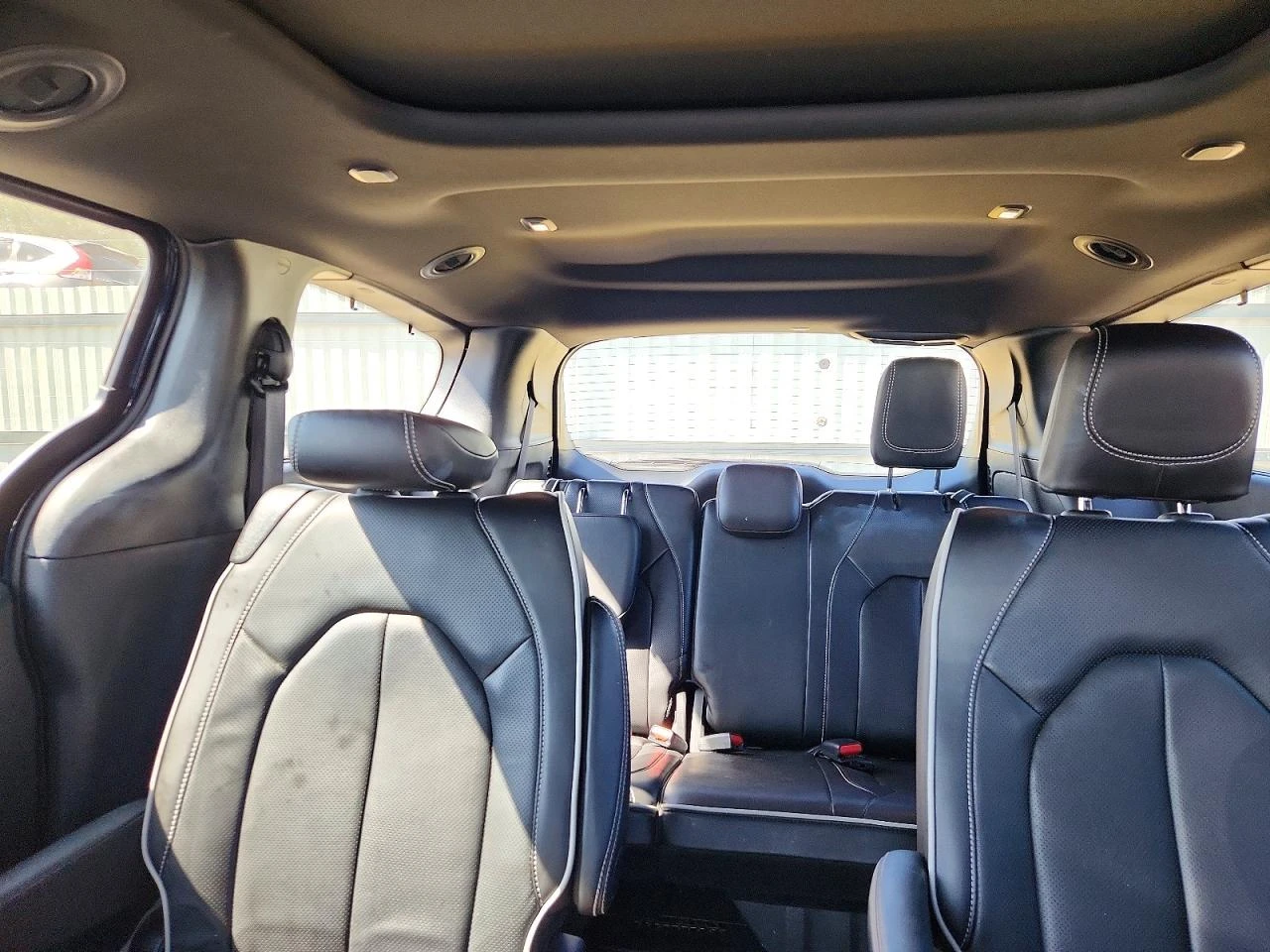 Chrysler Pacifica 3.6l Limited, снимка 10 - Автомобили и джипове - 56224662