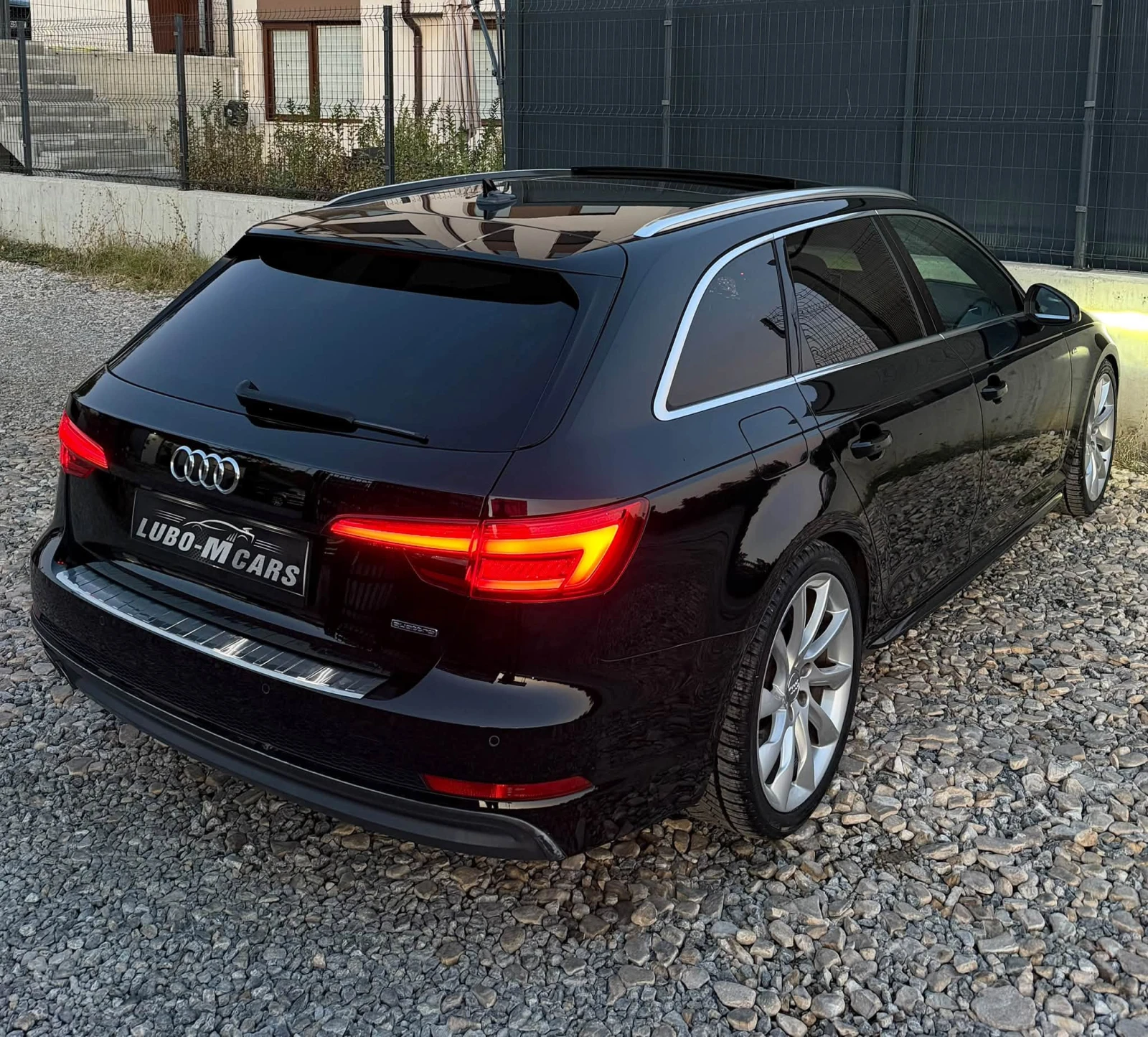 Audi A4 3.0TDI/272/Quattro/S-LINE PLUS/FULL/, снимка 10 - Автомобили и джипове - 56356255